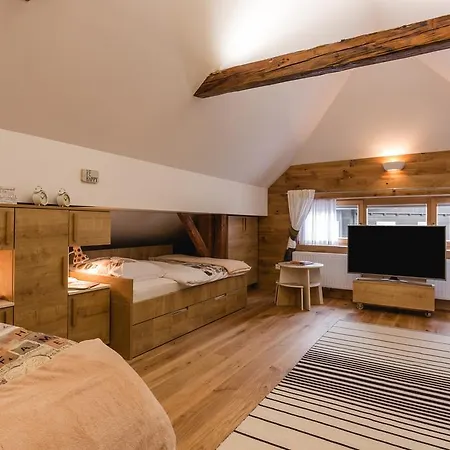 Luxury Apartamento *